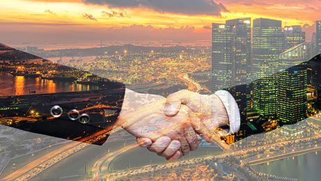 致力于凝聚有志共同发展的人心，营造和谐进取的管理氛围